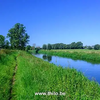 Rivier de Niers in Duitsland, tijdens onze wandeling vanuit Zelderheide